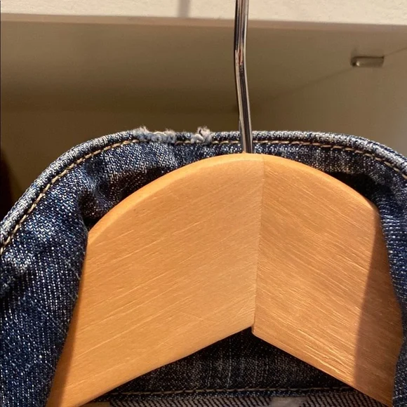 Blue Jean Jacket​​ - Picture 4 of 8